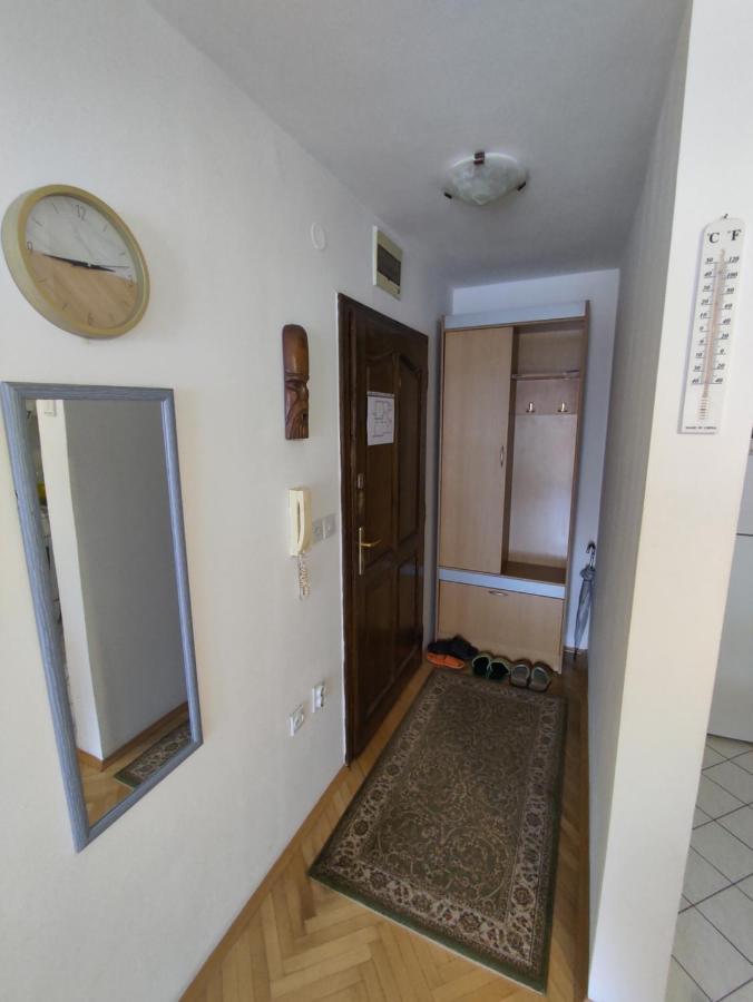 Woody Apartment โนวีซาด ภายนอก รูปภาพ