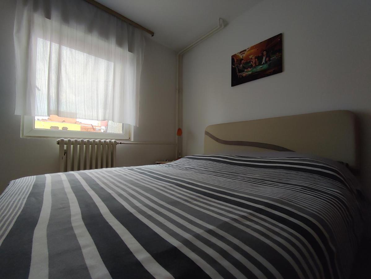 Woody Apartment โนวีซาด ภายนอก รูปภาพ